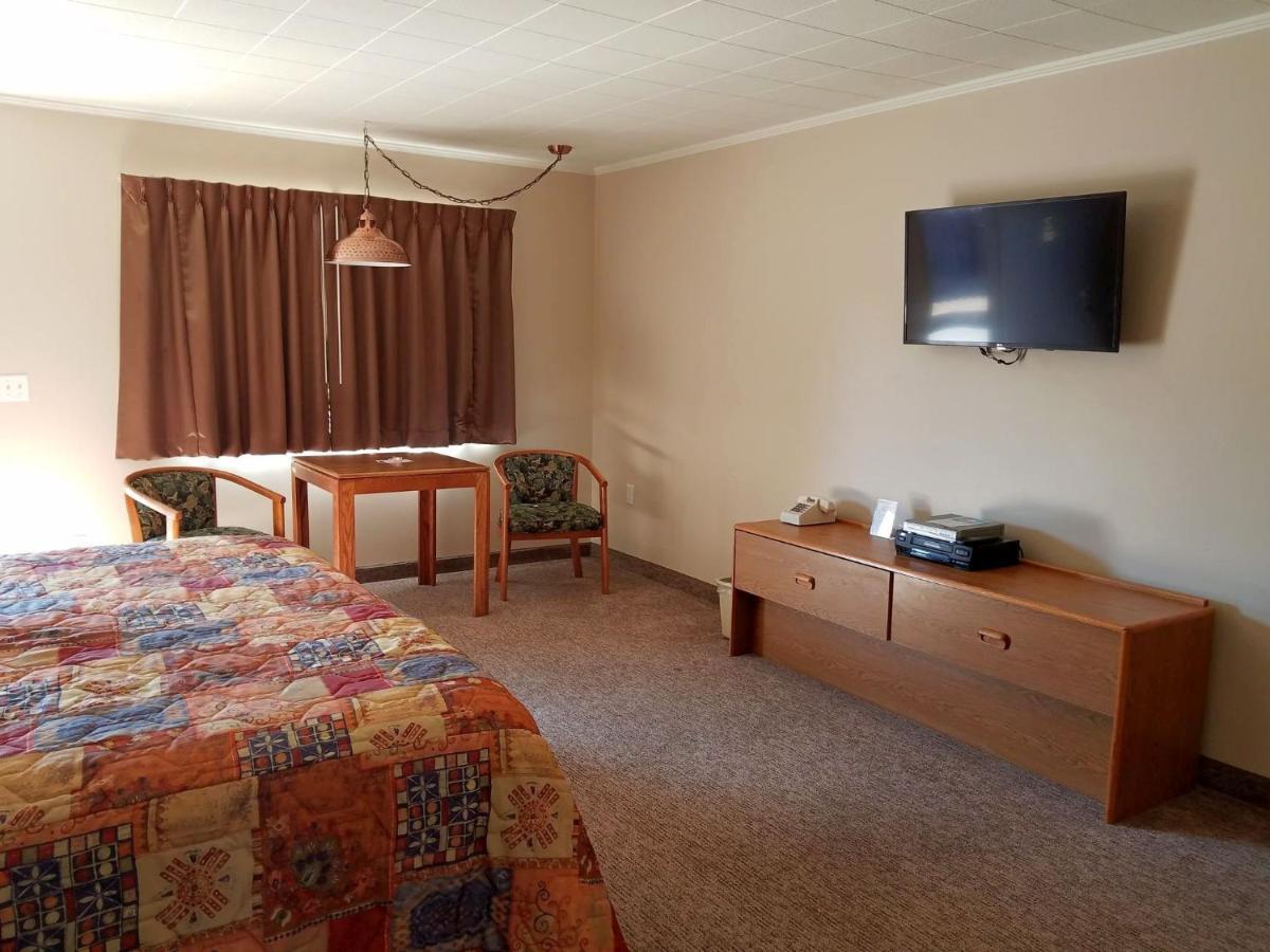 Aquarius Inn Bicknell Εξωτερικό φωτογραφία