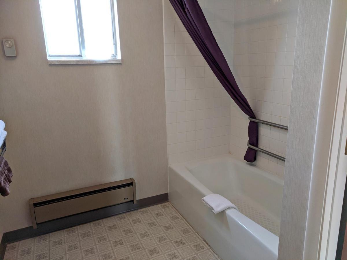 Aquarius Inn Bicknell Εξωτερικό φωτογραφία