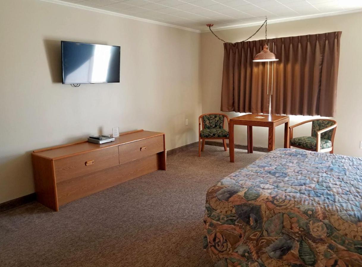 Aquarius Inn Bicknell Εξωτερικό φωτογραφία
