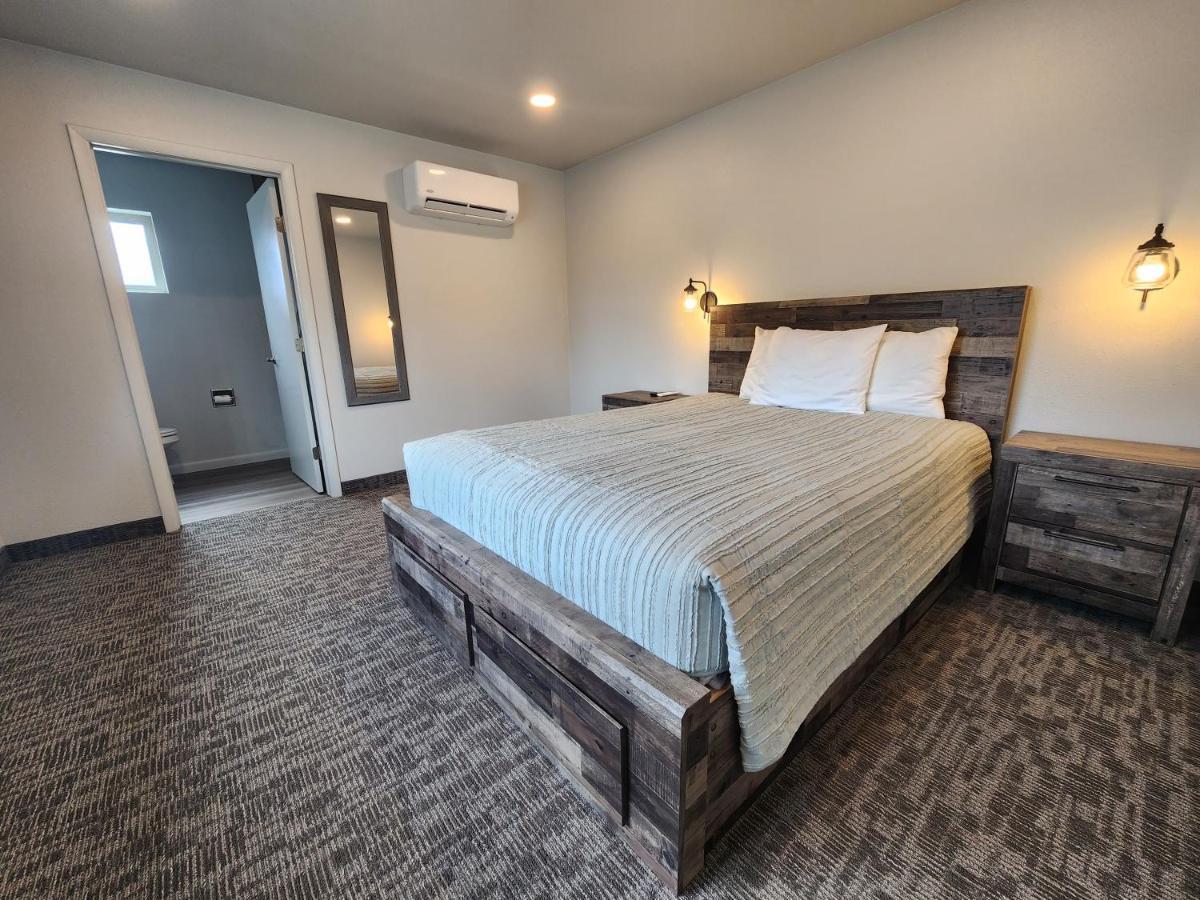 Aquarius Inn Bicknell Εξωτερικό φωτογραφία