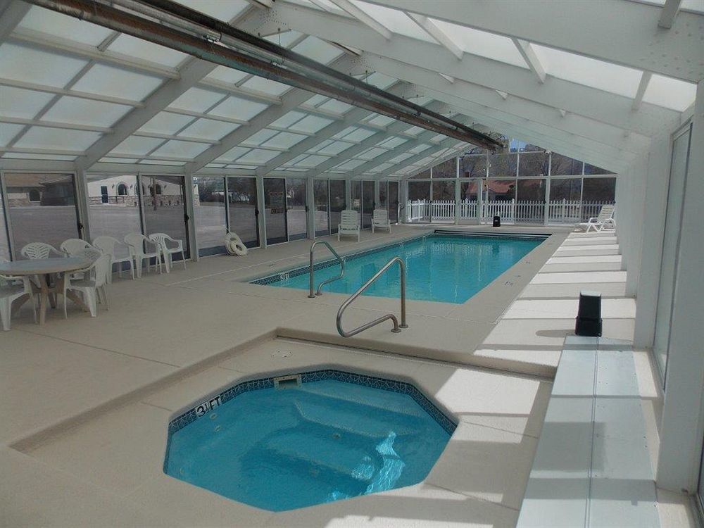 Aquarius Inn Bicknell Εξωτερικό φωτογραφία